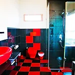 Sound Of Silence Hotel *